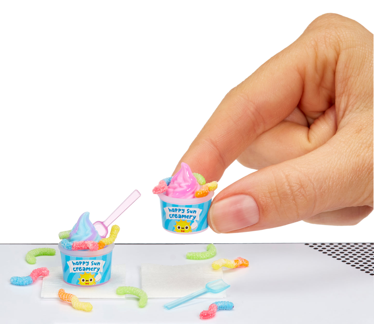MGA's Miniverse- Make It Mini Foods: Cafe in PDQ Series 5