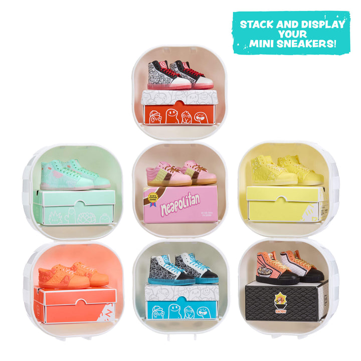 MGA's Miniverse - Make It Mini Sneakers in PDQ