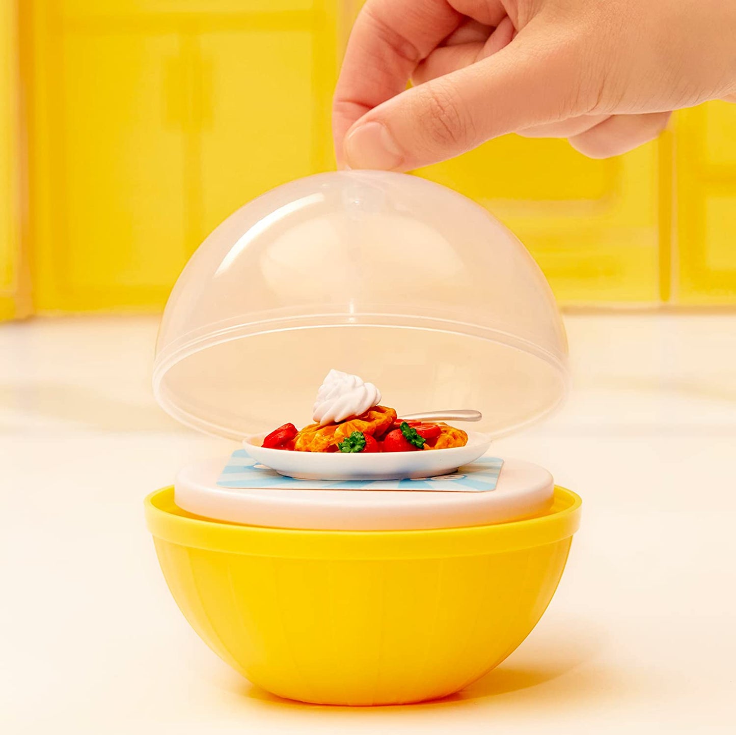 Miniverse - Make it Mini Food Diner Asst in Sidekick (Floor Standing Display)