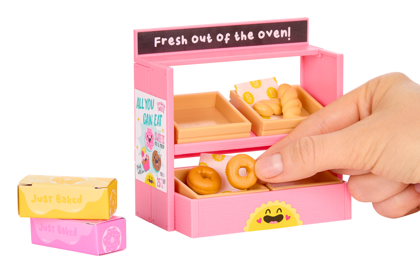 MGA's Miniverse - Spaces Furniture Pack in PDQ